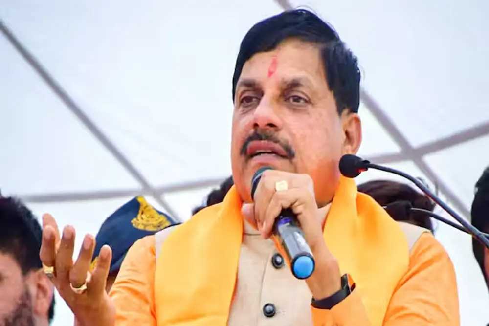 स्वाति मालीवाल मामले में केजरीवाल माफी मांगें : मोहन यादव